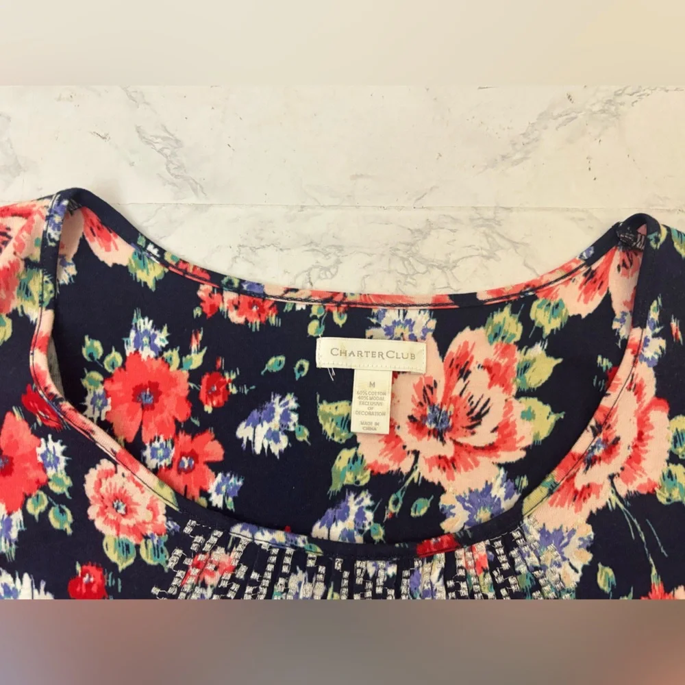 Charter Club Womens Top Short Sleeve Blouse Size M Pullover Floral Beaded - Picture 5 of 5